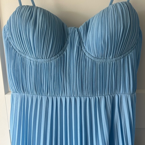 Lulus Maxi Dress - Picture 3 of 8